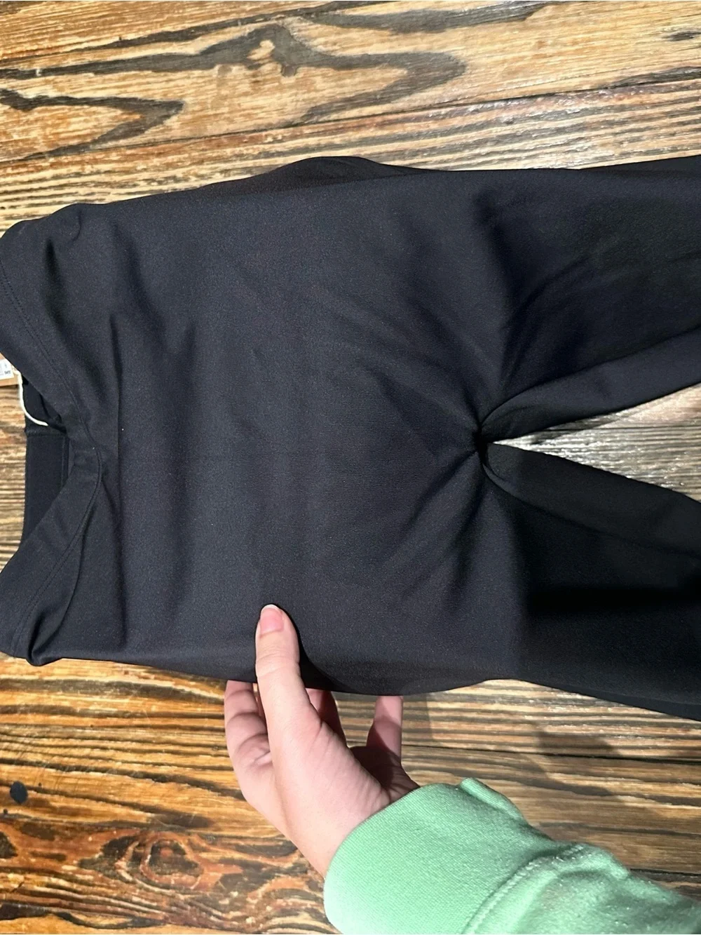 SKIMS solid black